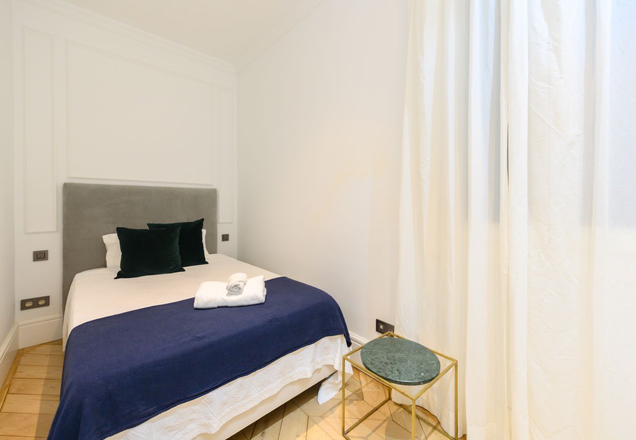 Apartamento en Madrid - M (GPA24) Exclusivo Piso de Lujo en el Barrio de
