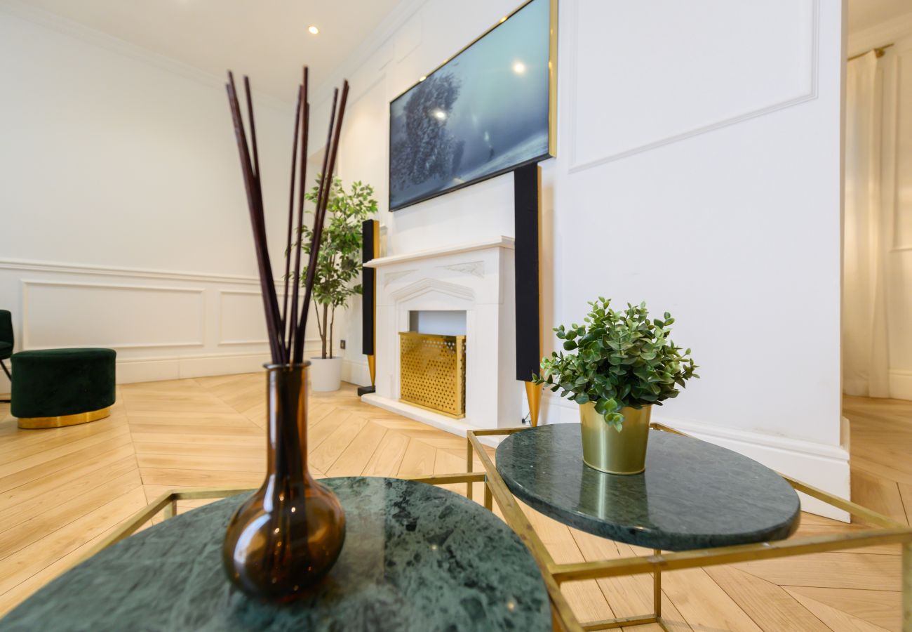 Apartamento en Madrid - M (GPA24) Exclusivo Piso de Lujo en el Barrio de