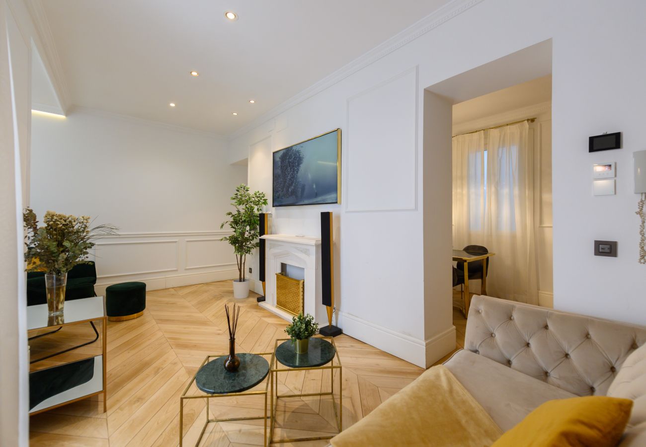 Apartamento en Madrid - M (GPA24) Exclusivo Piso de Lujo en el Barrio de