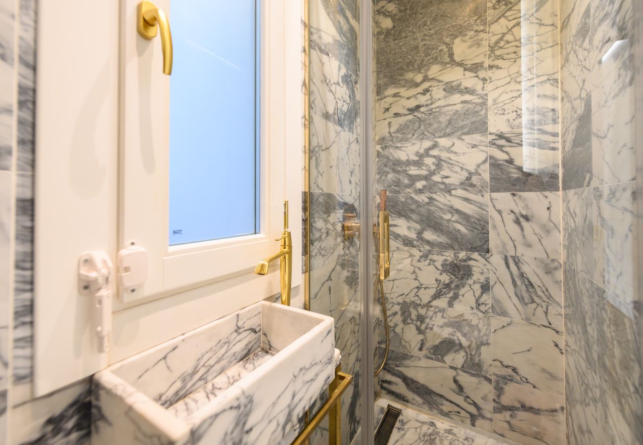 Apartamento en Madrid - M (GPA24) Exclusivo Piso de Lujo en el Barrio de