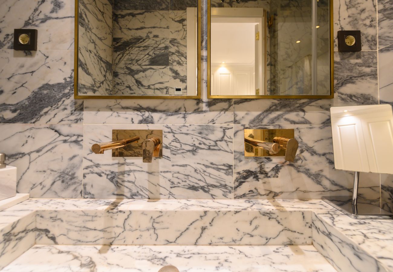 Apartamento en Madrid - M (GPA24) Exclusivo Piso de Lujo en el Barrio de
