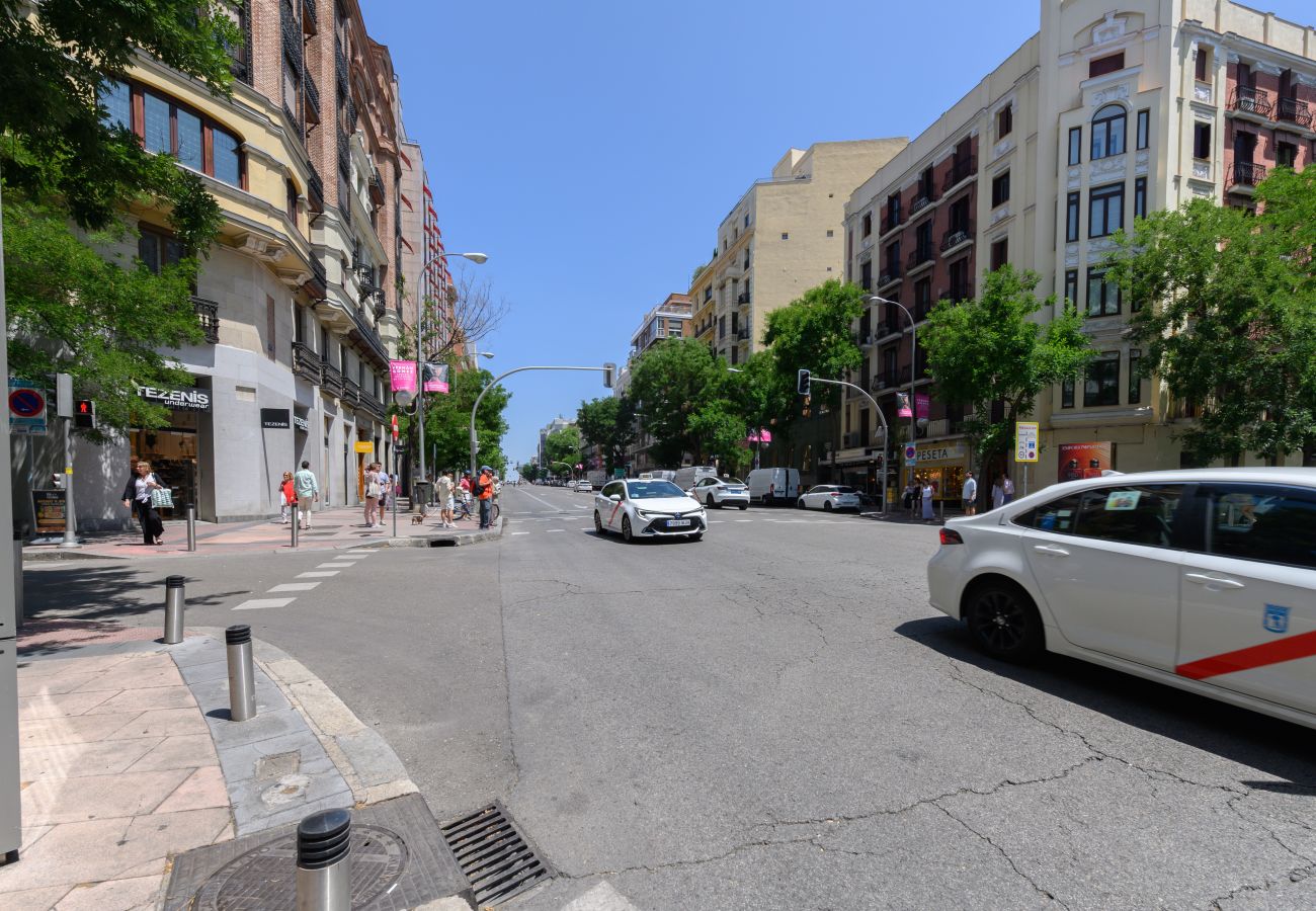 Apartamento en Madrid - M (GPA24) Exclusivo Piso de Lujo en el Barrio de
