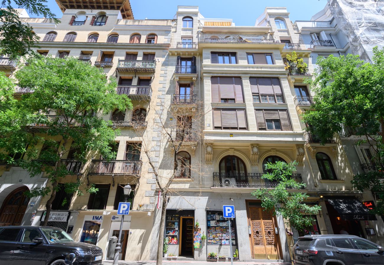 Apartamento en Madrid - M (GPA24) Exclusivo Piso de Lujo en el Barrio de