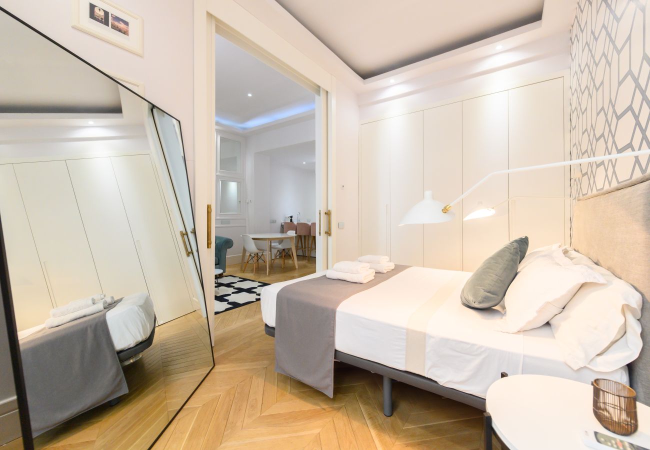 Apartamento en Madrid - M (REI25)Apartamento de Lujo en el Corazón de Madr