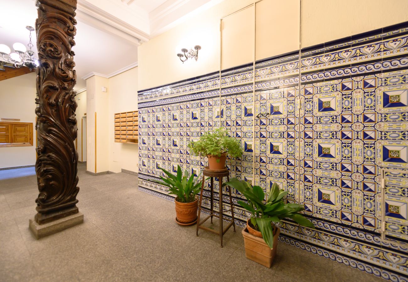 Apartamento en Madrid - M (REI25)Apartamento de Lujo en el Corazón de Madr