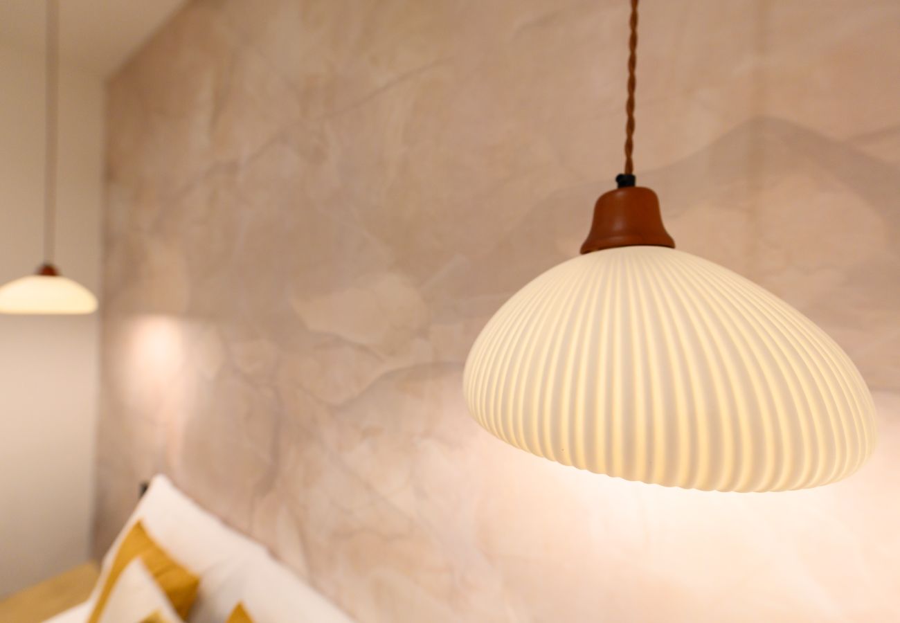 Apartamento en Madrid - M (AGU23BE)Tu hogar en la ciudad: piso de 3 habita