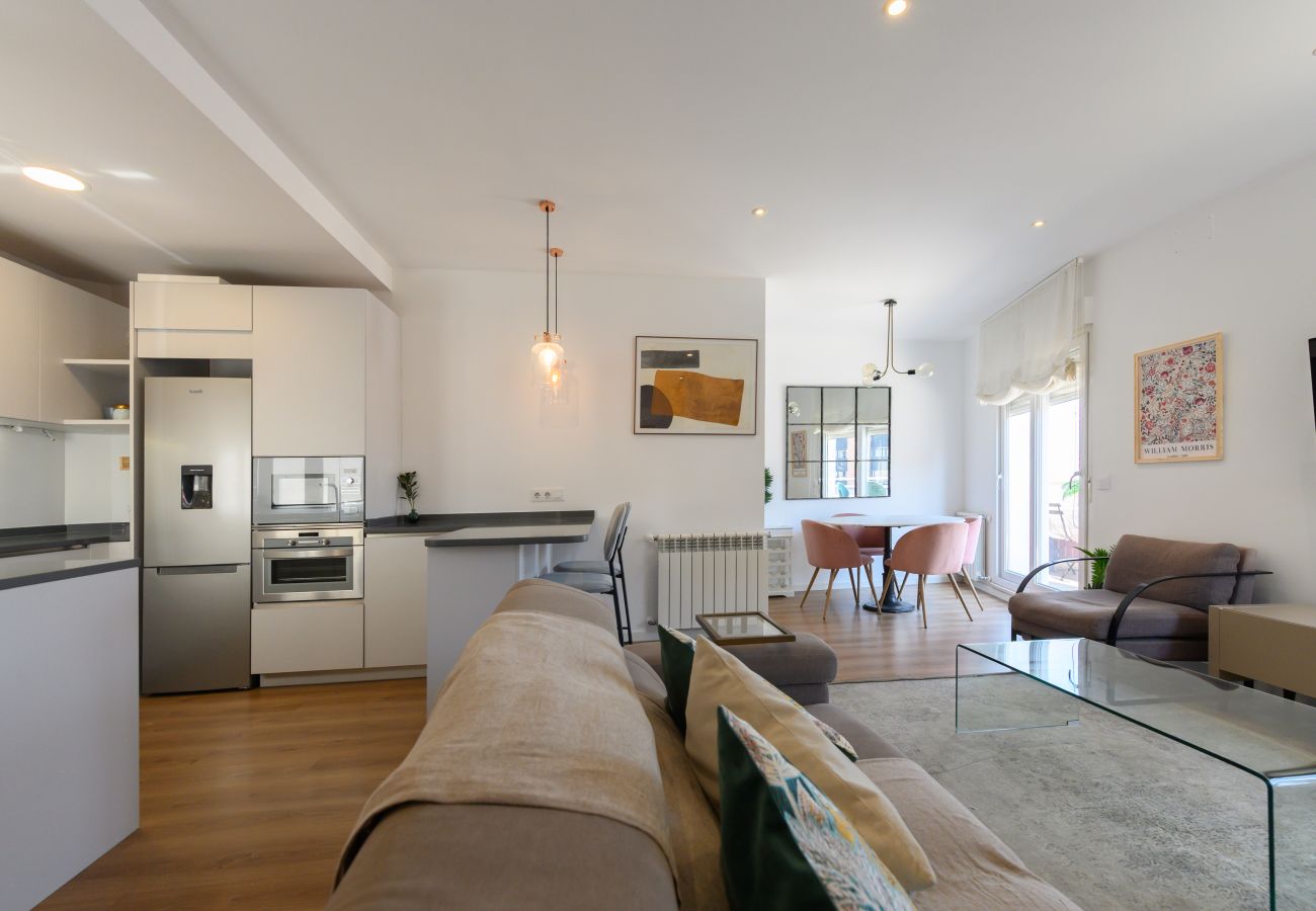 Apartamento en Madrid - M (ORE83)  Piso en Madrid_ 2 dormitorios y terraza