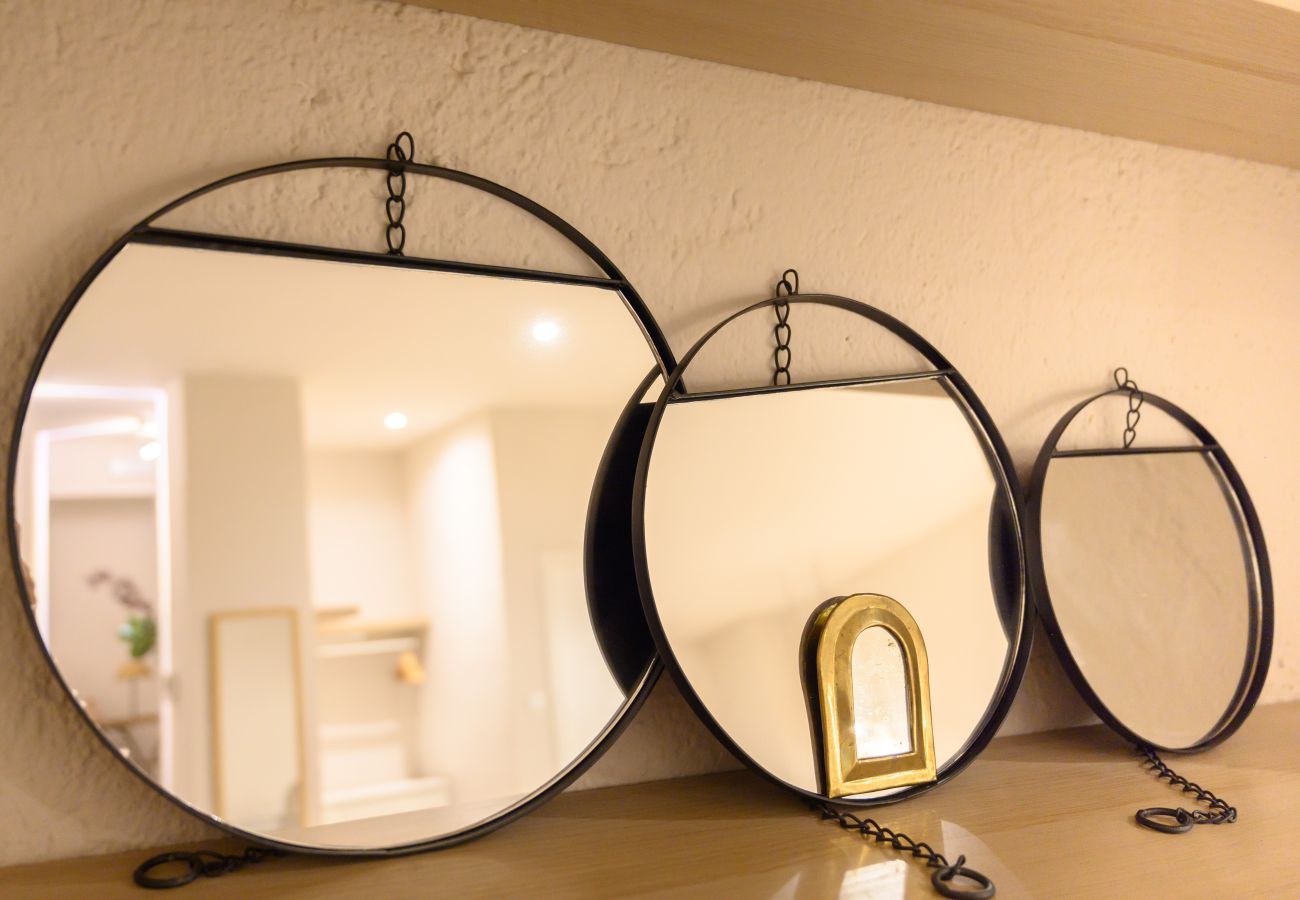 Apartamento en Madrid - M (VDB4)Apartamento con Estilo Único y Barra-Bar e