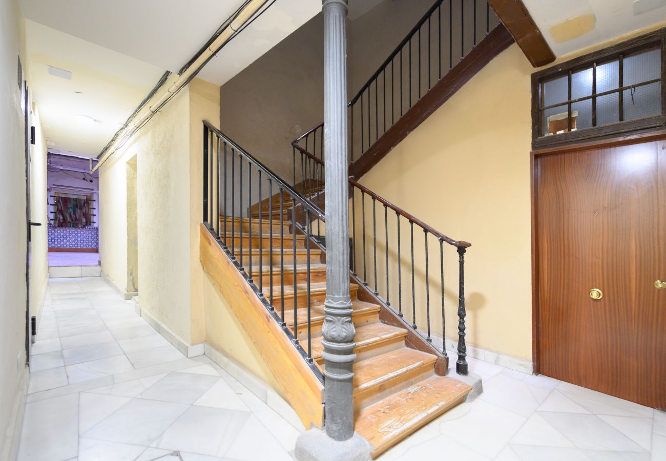 Apartamento en Madrid - M (ISI3)Piso de 2 dormitorios en pleno centro de M
