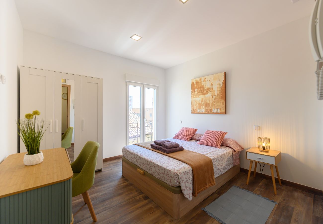 Apartamento en Madrid - M (IBE29)Alquiler Mensual en Madrid – Piso compar