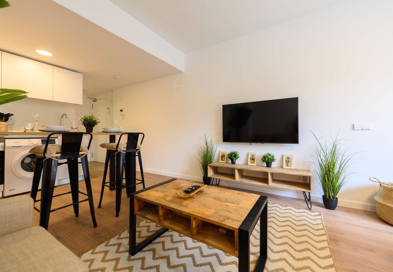 Estudio en San Sebastián de los Reyes - M (FVE54) Estudio con terraza privada y piscina -g