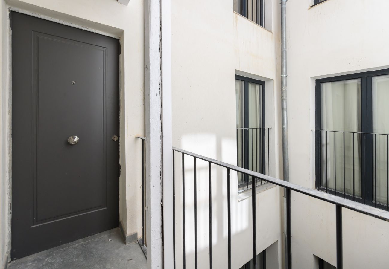 Apartamento en Madrid - M (ENC132B)Acogedora vivienda en La Latina, una de