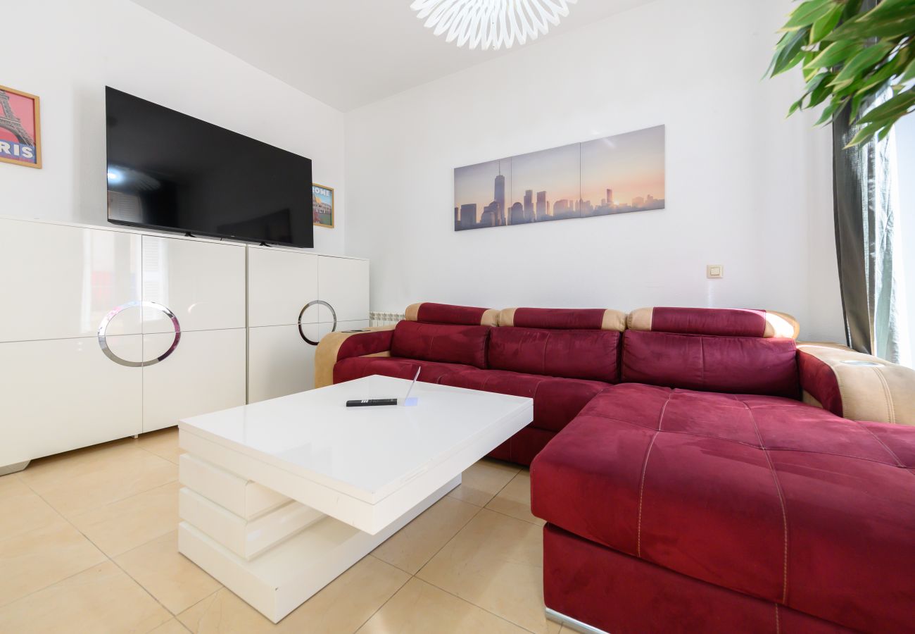 Apartamento en Madrid - M (INF3B)Apartamento de 2 Dormitorios a Pasos de G