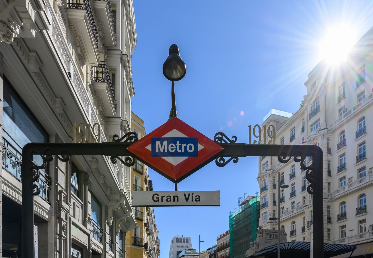 Apartamento en Madrid - M (INF3B)Apartamento de 2 Dormitorios a Pasos de G