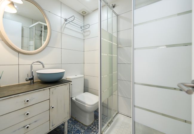 Estudio en Madrid - M (SFU73)Estudio Moderno con Terraza Privada en Ma Estudio en Madrid - M (SFU73)Estudio Moderno con Terraza Privada en Ma