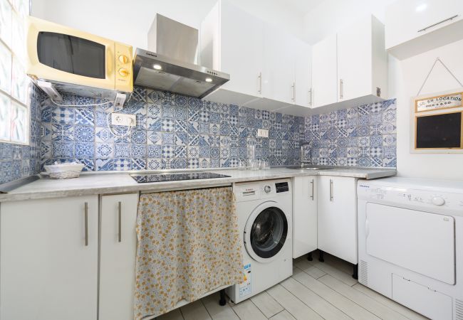 Estudio en Madrid - M (SFU73)Estudio Moderno con Terraza Privada en Ma Estudio en Madrid - M (SFU73)Estudio Moderno con Terraza Privada en Ma