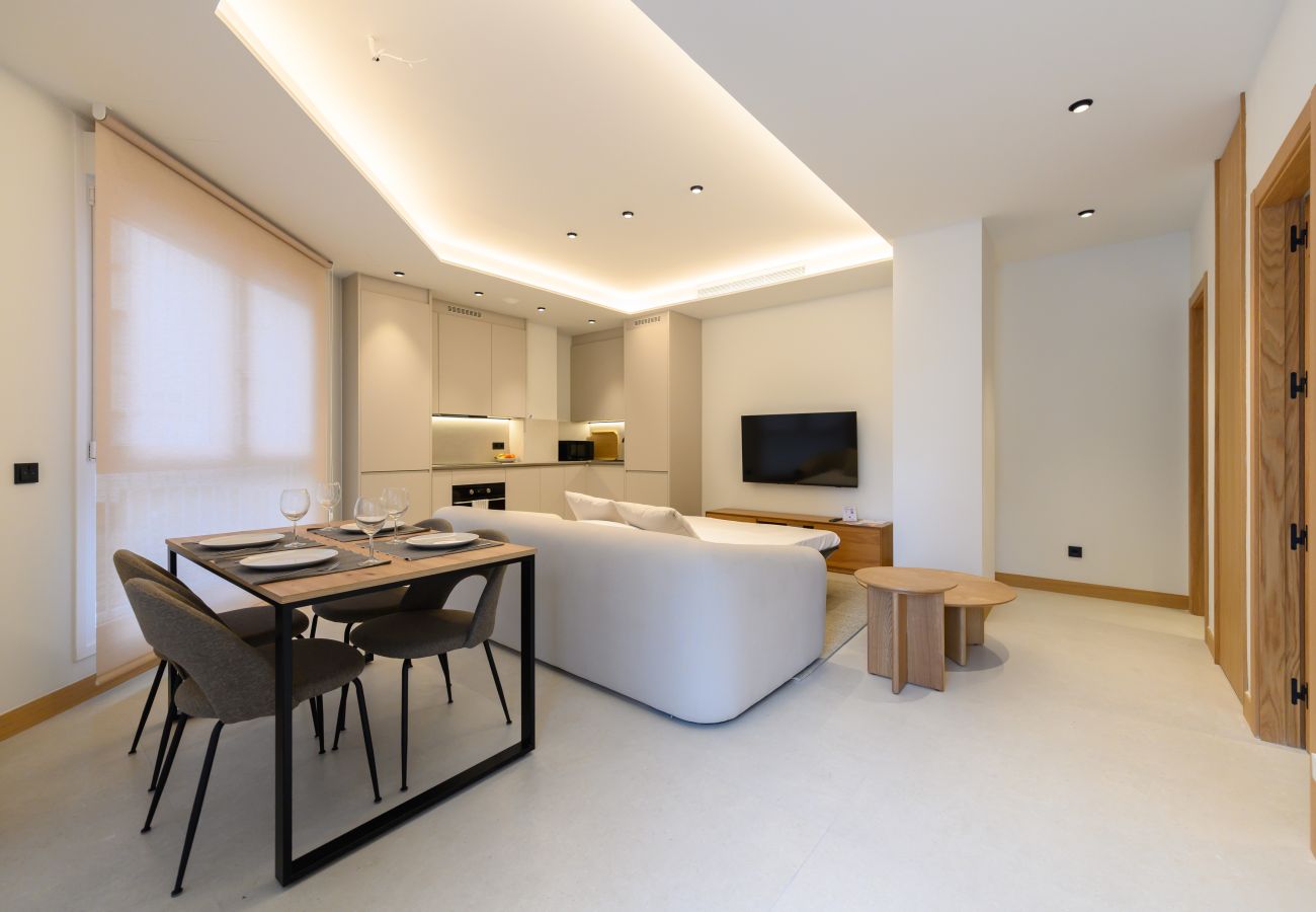 Apartamento en Madrid - M (SCR7B1) Amplio piso exterior de un dormitorio e