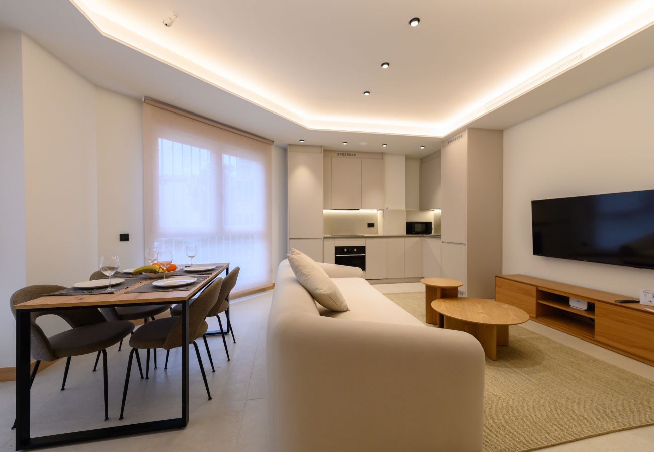 Apartamento en Madrid - M (SCR7B1) Amplio piso exterior de un dormitorio e