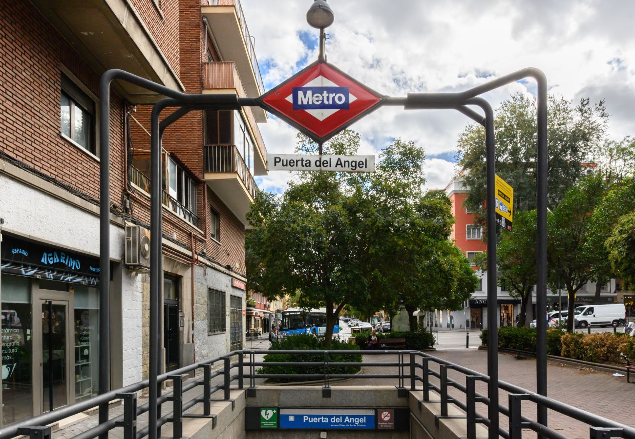 Apartamento en Madrid - M (SCR7B1) Amplio piso exterior de un dormitorio e