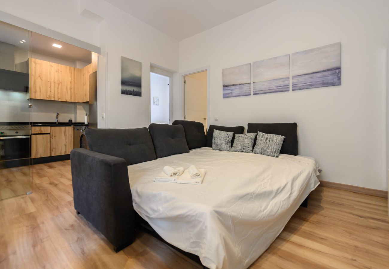 Apartamento en Madrid - M (CAR1012)Apartamento  con 2 dormitorios, 2 baño