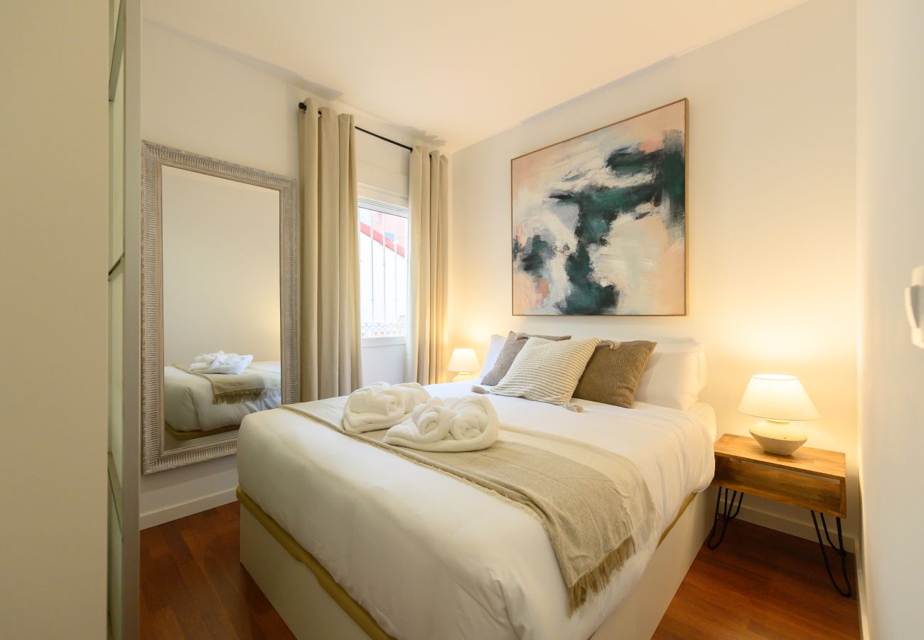 Apartamento en Madrid - M (MAL71A) Moderno piso de 2 dormitorios con terra