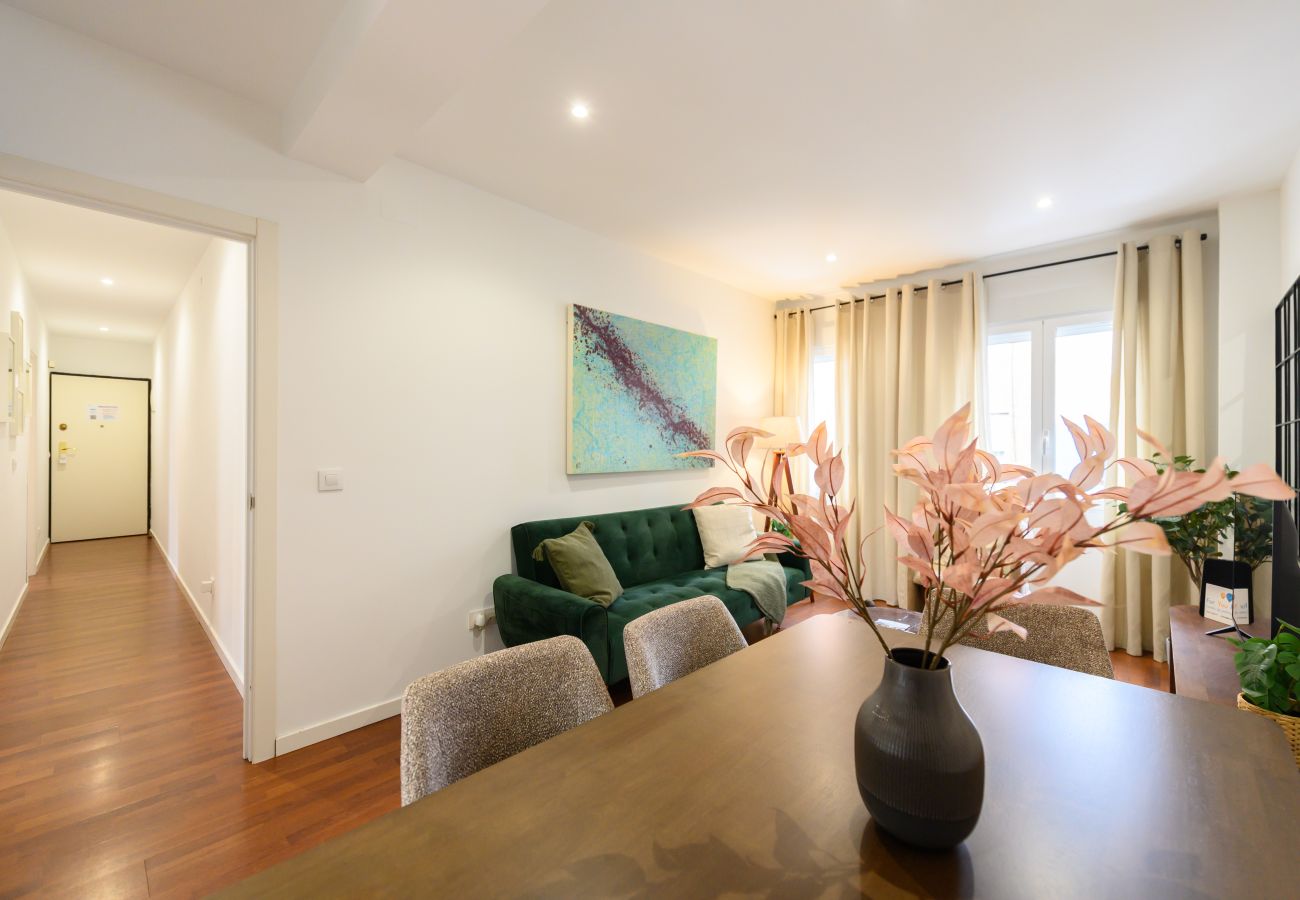 Apartamento en Madrid - M (MAL71A) Moderno piso de 2 dormitorios con terra