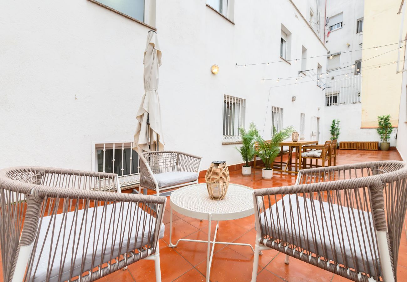 Apartamento en Madrid - M (MAL71A) Moderno piso de 2 dormitorios con terra