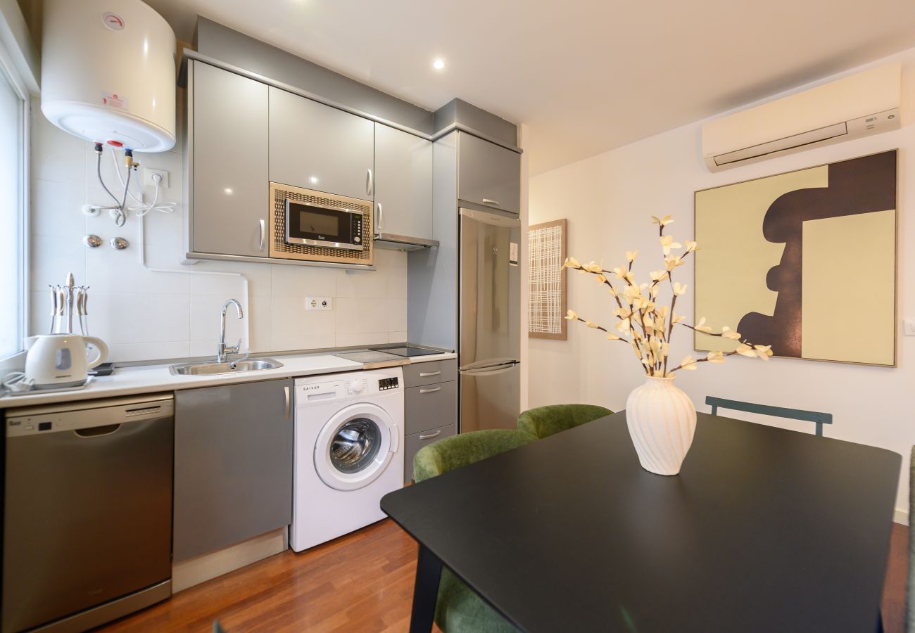 Apartamento en Madrid - M (MAL71B) Moderno piso de 1 dormitorio en  Madri