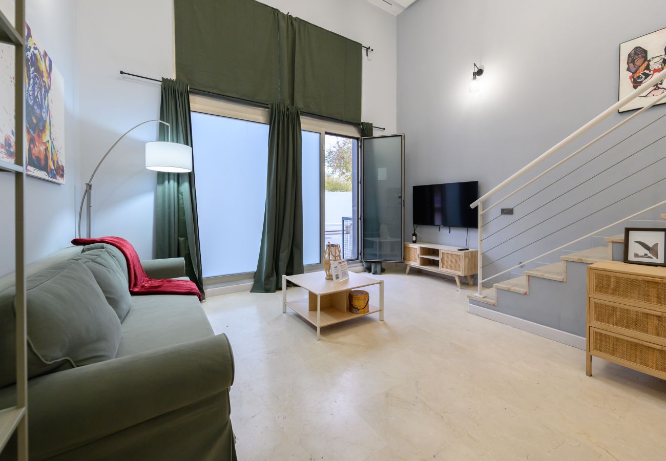 Apartamento en Madrid - M (LDM11034) Acogedor Dúplex con Cocina Abierta y