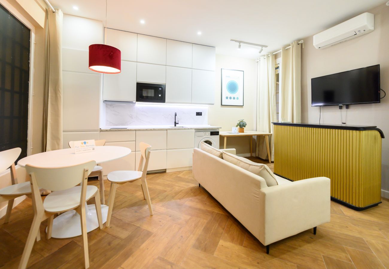 Estudio en Madrid - M (NDA11BII)Acogedor estudio interior con todas la