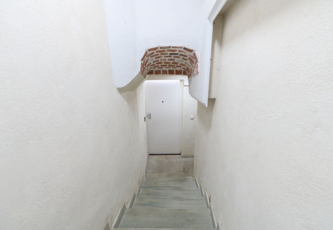 Apartamento en Madrid - M (DFE11SI) Elegante piso de dos dormitorios en e