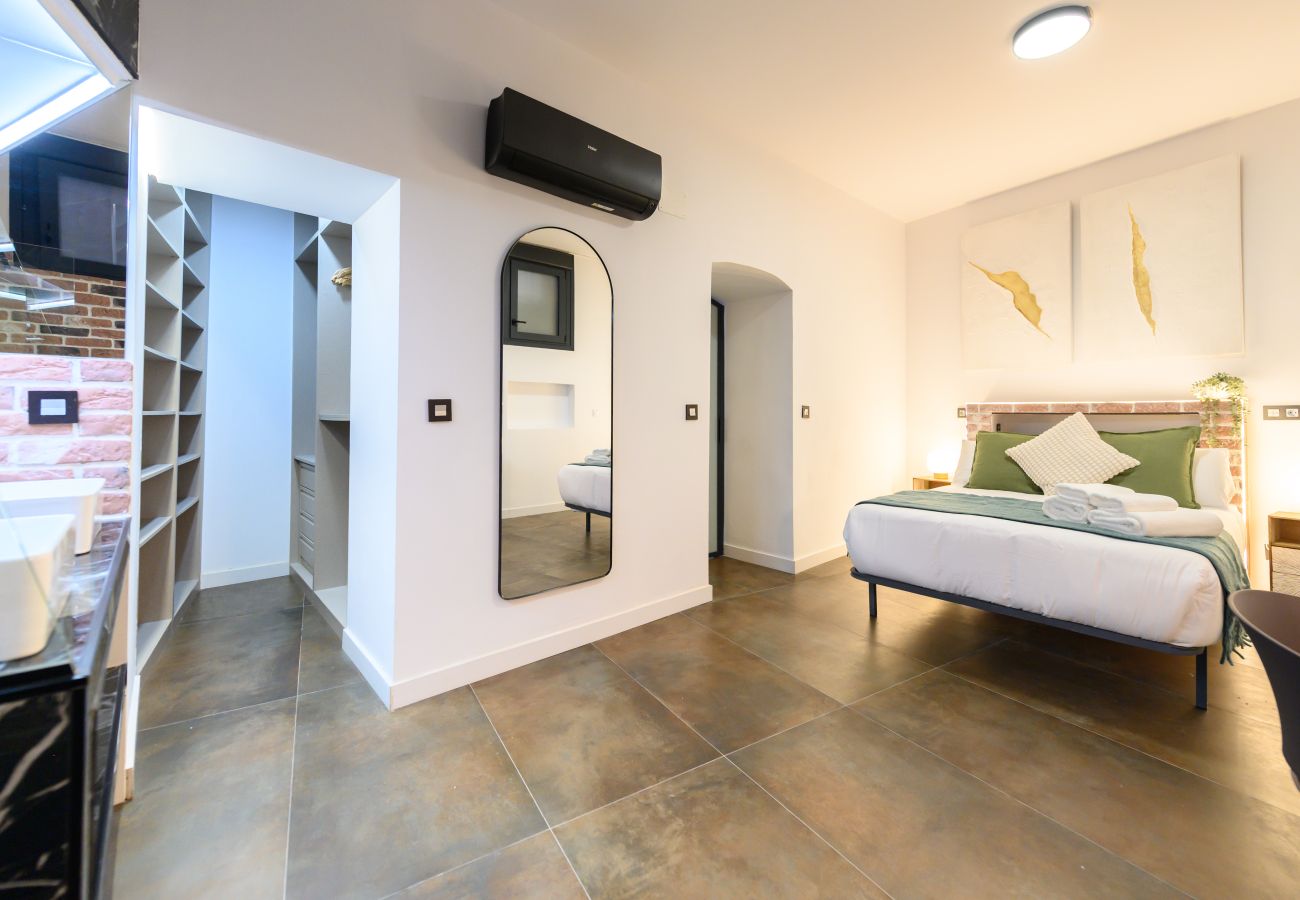 Apartamento en Madrid - M (DFE11SI) Elegante piso de dos dormitorios en e