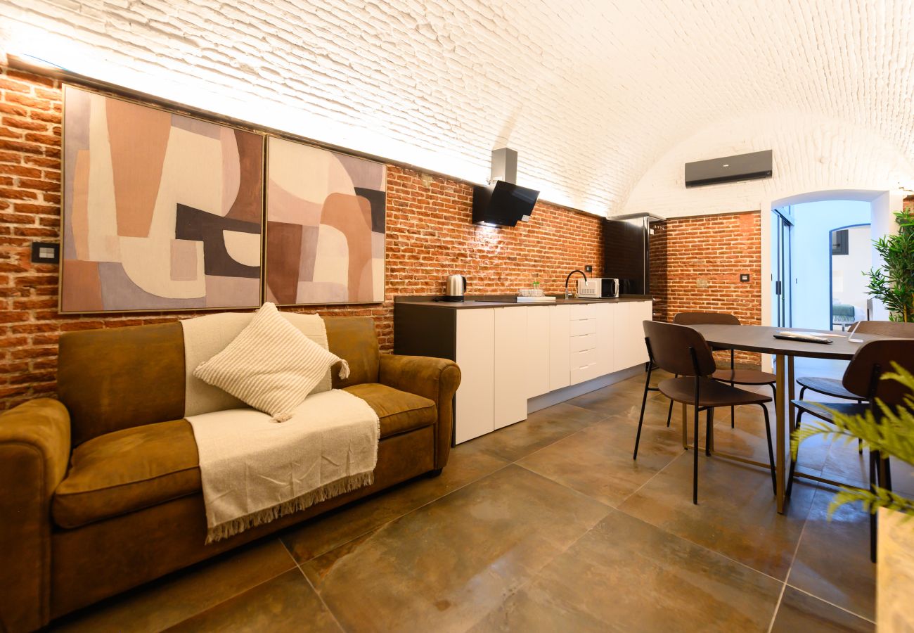 Apartamento en Madrid - M (DFE11SI) Elegante piso de dos dormitorios en e