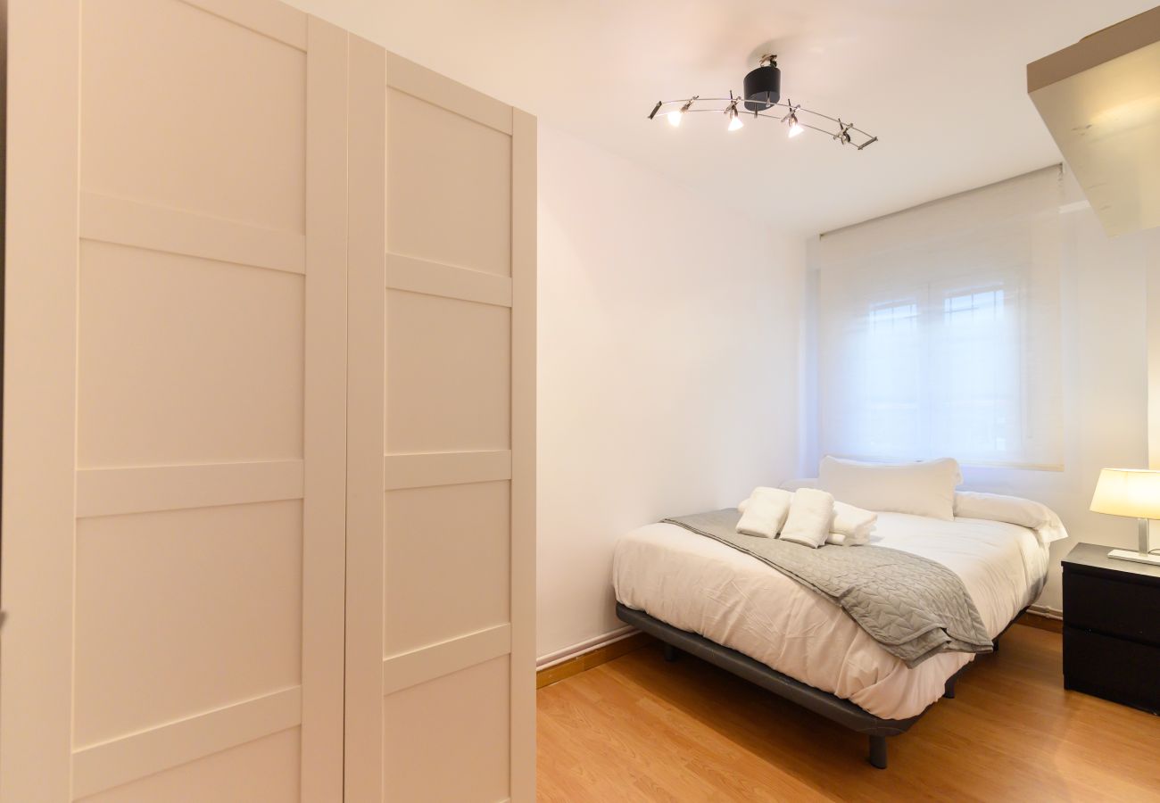Apartamento en Madrid - M (BEN28BE) Piso moderno  2 dormitorios