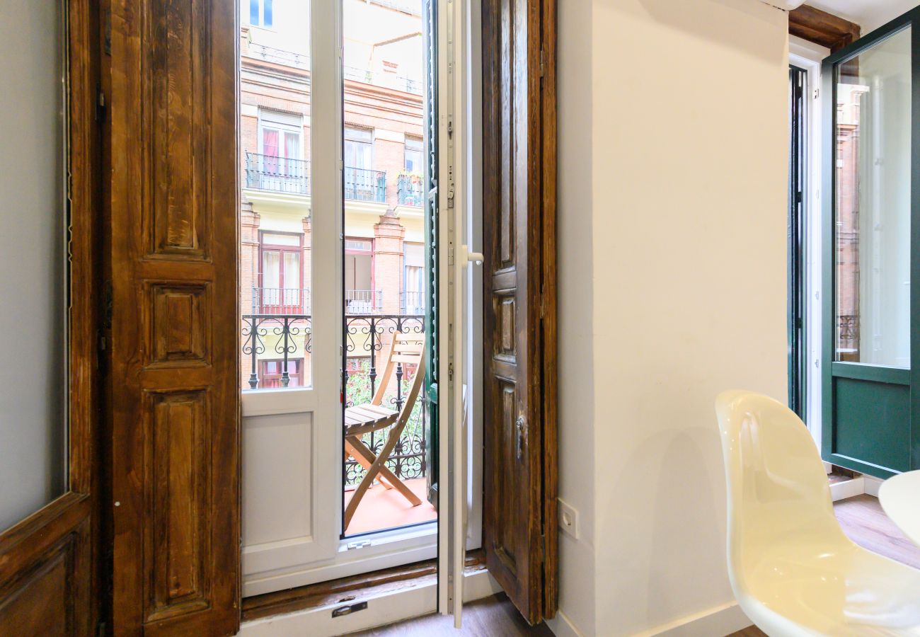 Estudio en Madrid - M (HOR42DA) Estudio moderno y totalmente equipado