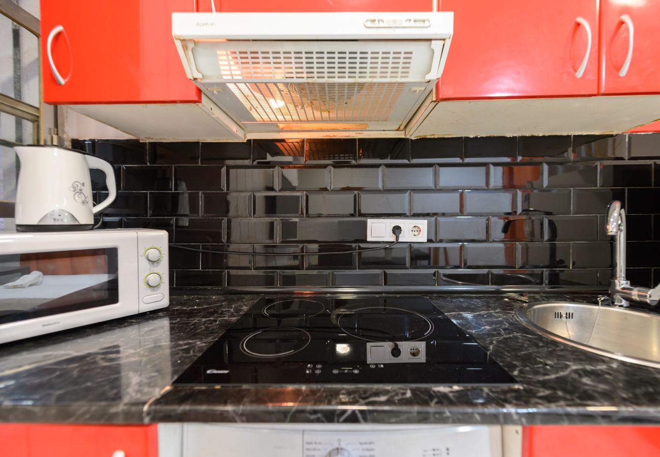 Apartamento en Madrid - M (PEL300I)Piso acogedor de 1 dormitorio en el Cen