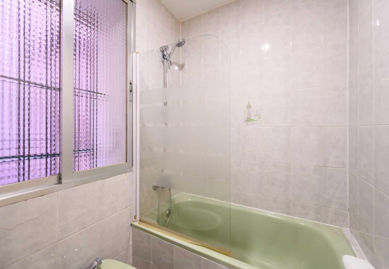 Apartamento en Madrid - M (PEL300I)Piso acogedor de 1 dormitorio en el Cen