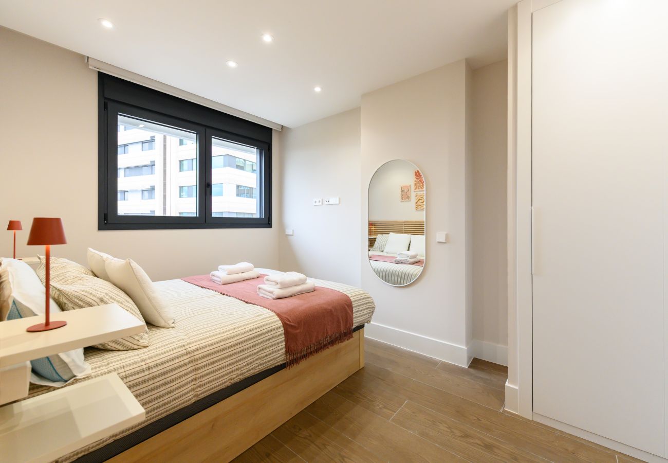 Apartamento en Madrid - M (JES194) Piso de lujo de 1 dormitorio con vistas