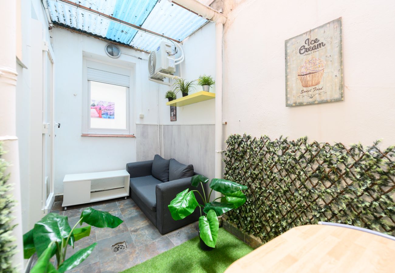 Apartamento en Madrid - M (SEL60I) Piso de 1 dormitorio y terraza en Madri