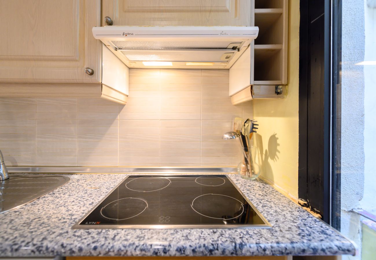 Apartamento en Madrid - M (VAL81A) Amplio estudio en el centro de Madrid