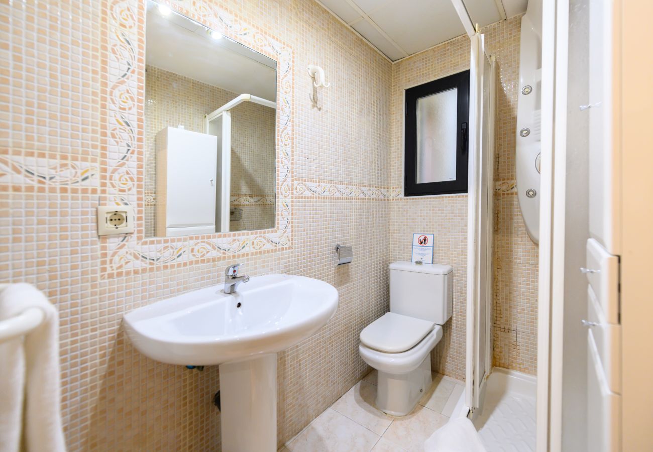 Apartamento en Madrid - M (VAL81A) Amplio estudio en el centro de Madrid