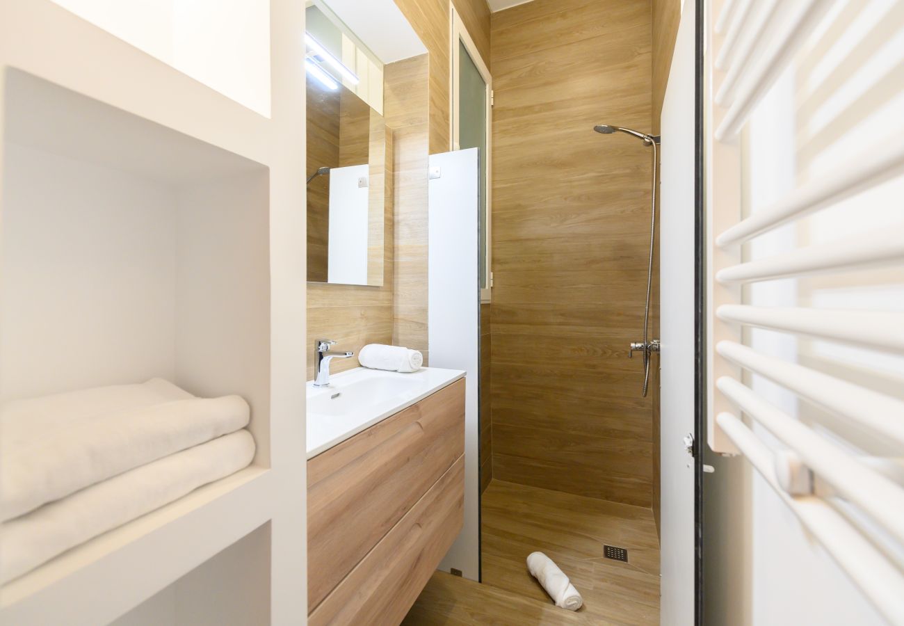 Apartamento en Madrid - M (FGA50E) Acogedor piso en Chamberí 