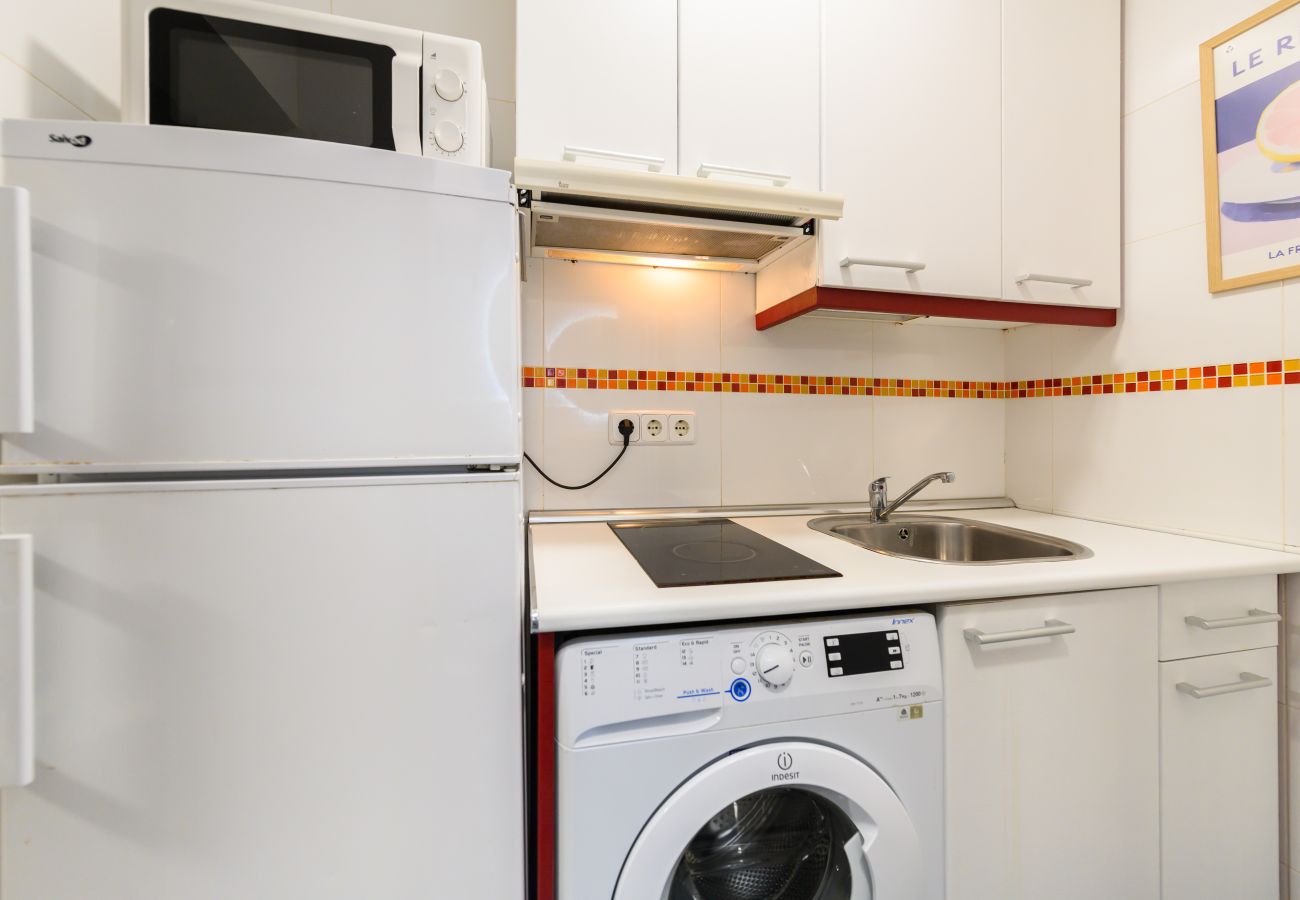 Estudio en Madrid - M (SVF1304) Acogedor Estudio en Centro de Madrid