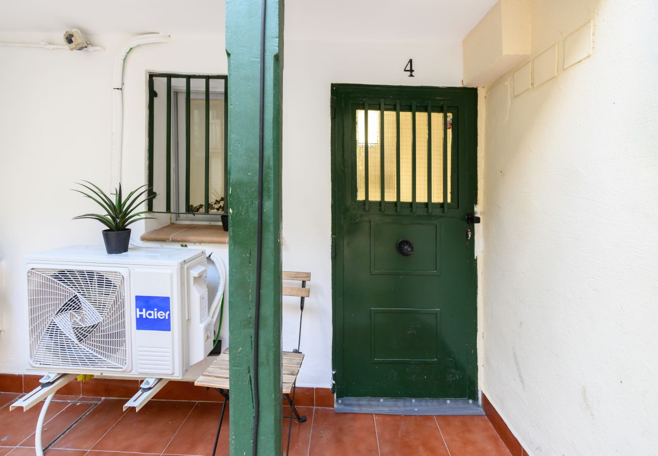 Estudio en Madrid - M (SVF1304) Acogedor Estudio en Centro de Madrid