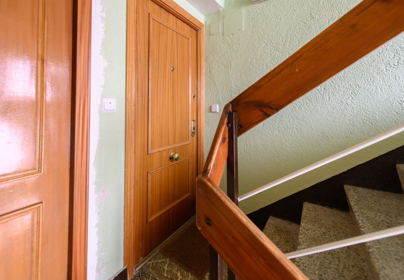 Apartamento en Madrid - M (POR183D) Amplio piso 2 dormitorios en La Latina