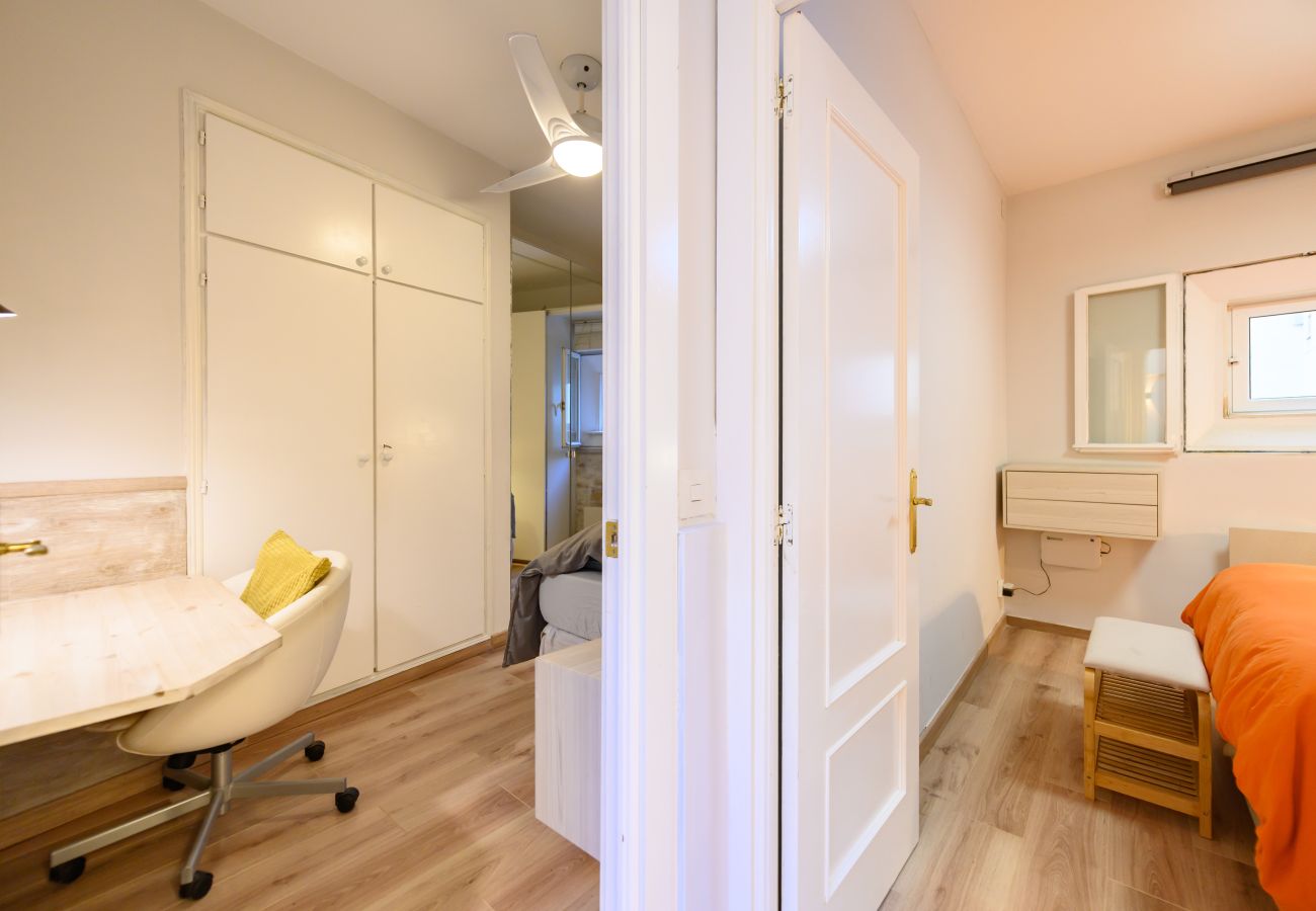 Apartamento en Madrid - M (OLM102BA) Amplio y luminoso piso 2 dormitorios