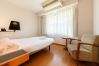 Apartamento en Madrid - M (MLE16A2320) Amplio piso 1 dormitorio en Chamart