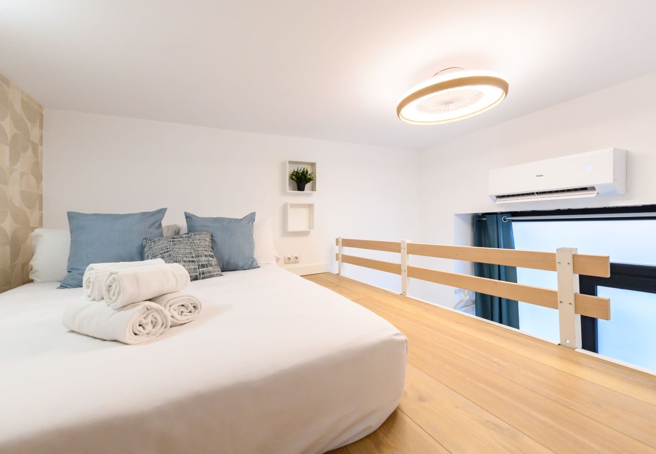 Apartamento en Madrid - M (RBL180) Acogedor dúplex en Salamanca