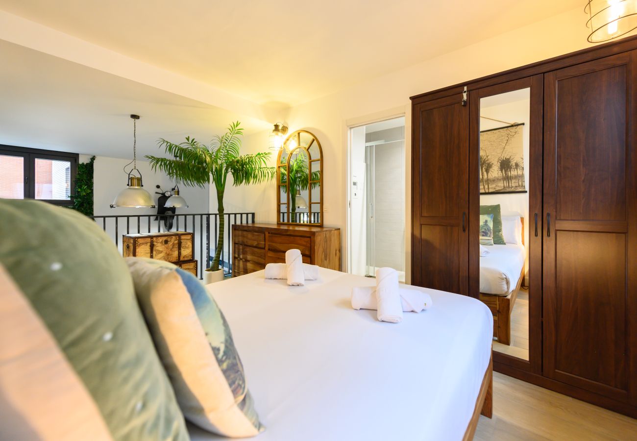 Apartamento en Madrid - M (ALG310B) Amplio y moderno Loft con terraza priv