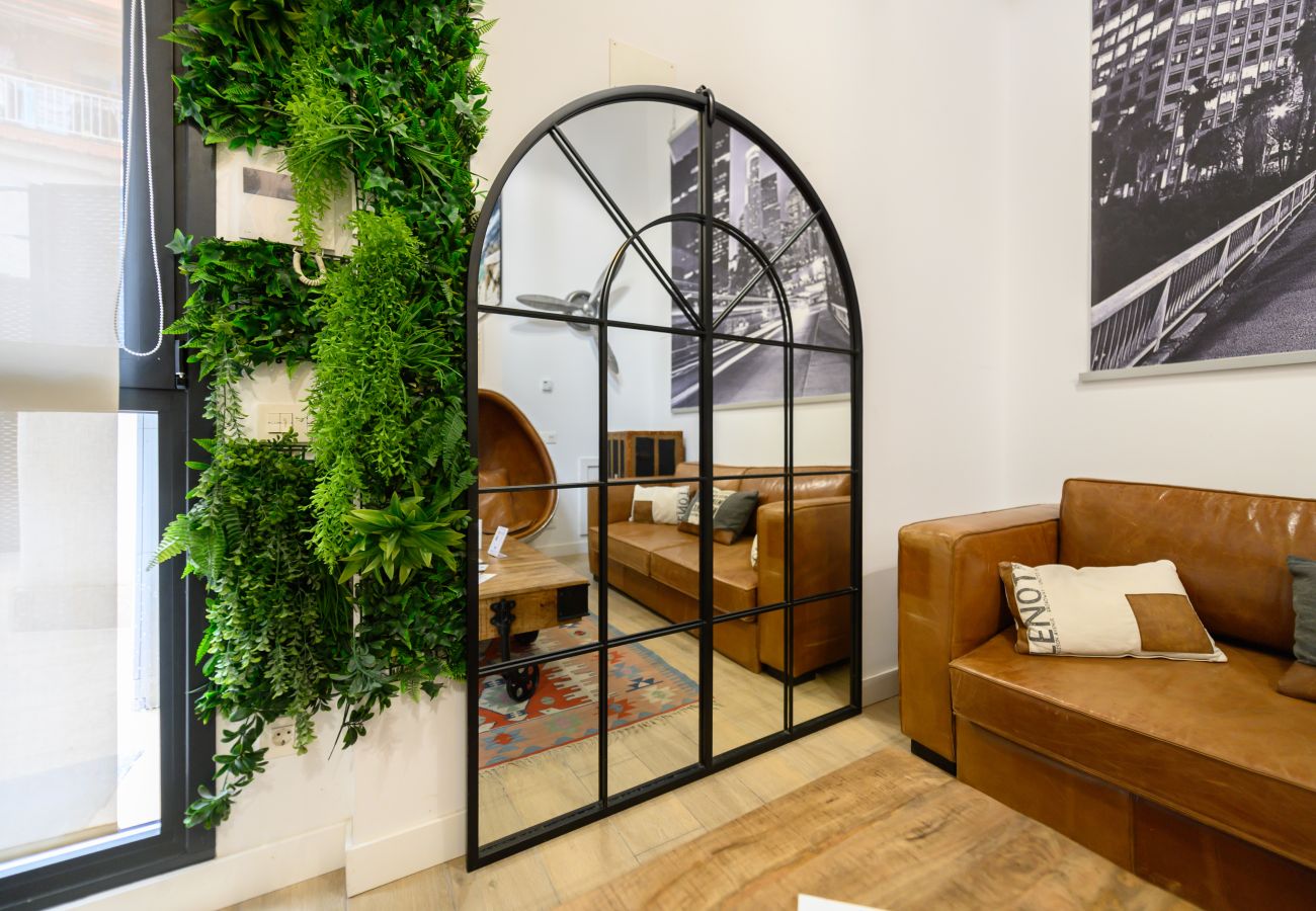 Apartamento en Madrid - M (ALG310B) Amplio y moderno Loft con terraza priv